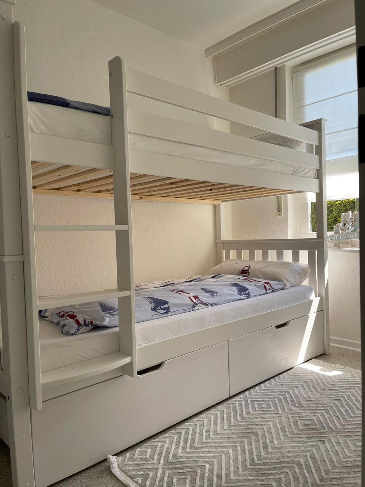 Ferienwohnung Strandoase Inklusive Terrasse Und Parkplatz - Sonnenseite Scharbeutz Ngoại thất bức ảnh